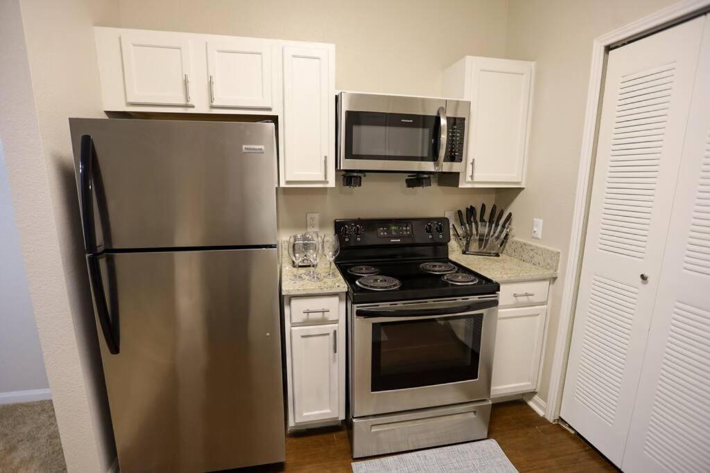 Apartamento Lux 2Bd 2Ba Minutes From The Water Pensacola Exterior foto