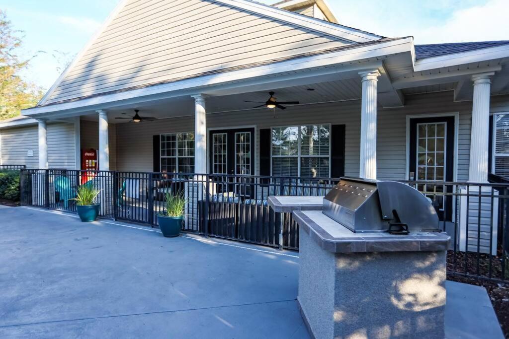 Apartamento Lux 2Bd 2Ba Minutes From The Water Pensacola Exterior foto