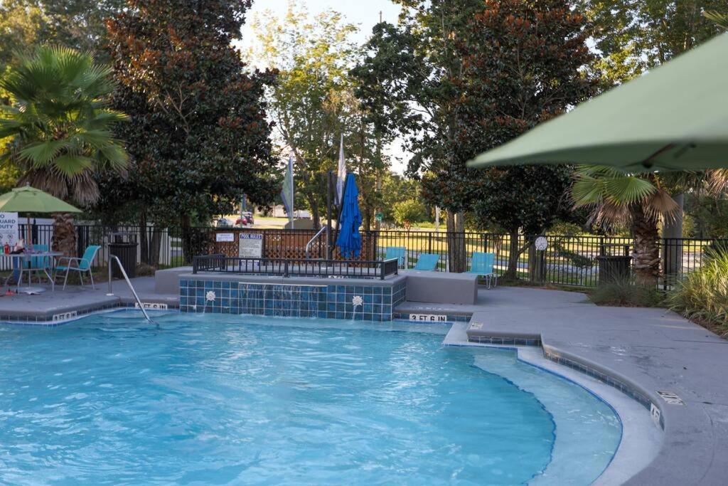 Apartamento Lux 2Bd 2Ba Minutes From The Water Pensacola Exterior foto